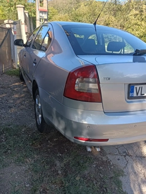 Vând sau schimb SKODA Octavia 2 2009 1,9 berlina  - imagine 8 Vând sau schimb SKODA Octavia 2 2009 1,9 berlina  - imagine 8