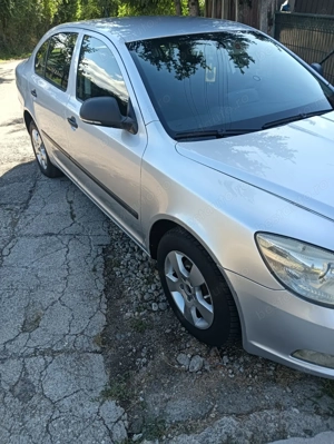 Vând sau schimb SKODA Octavia 2 2009 1,9 berlina  - imagine 6 Vând sau schimb SKODA Octavia 2 2009 1,9 berlina  - imagine 6