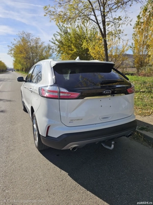 Ford Edge Titanium - imagine 3