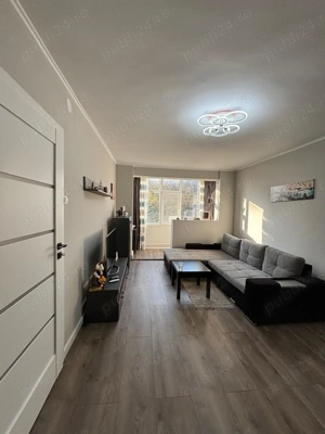 Vanz. Ap. 2 cam. cf.1 semidec. et. 2, supraf. utila 45,50 mp., mob. si util. str.1 decembrie 1918   - imagine 3