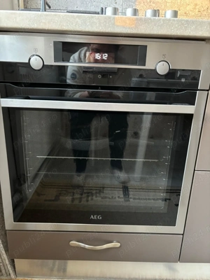 Vanz. Ap. 2 cam. cf.1 semidec. et. 2, supraf. utila 45,50 mp., mob. si util. str.1 decembrie 1918   - imagine 19