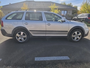 Vand Skoda Octavia Scout 2.0 TDI din 2010 informatii la te 074114749l  - imagine 6