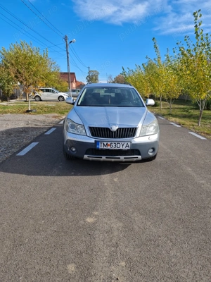 Vand Skoda Octavia Scout 2.0 TDI din 2010 informatii la te 074114749l  - imagine 7