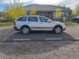 Vand Skoda Octavia Scout 2.0 TDI din 2010 informatii la te 074114749l  - imagine 10