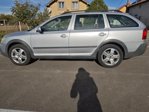 Vand Skoda Octavia Scout 2.0 TDI din 2010 informatii la te 074114749l  - imagine 9