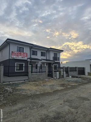 Dezvoltator vand Duplex 115mp utili  4 dormitoare si un living 3 bai terasase preda la cheie