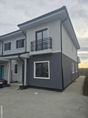 Dezvoltator vand Duplex 115mp utili  4 dormitoare si un living 3 bai semi finisat - imagine 4