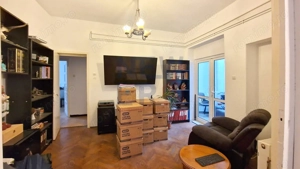 Apartament de 4 camere în vilă interbelică complet renovată - zona Unirii - imagine 4 Apartament de 4 camere în vilă interbelică complet renovată - zona Unirii - imagine 4