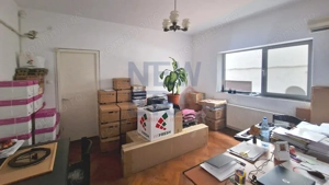 Apartament de 4 camere în vilă interbelică complet renovată - zona Unirii - imagine 6 Apartament de 4 camere în vilă interbelică complet renovată - zona Unirii - imagine 6