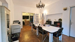 Apartament de 4 camere în vilă interbelică complet renovată - zona Unirii - imagine 2 Apartament de 4 camere în vilă interbelică complet renovată - zona Unirii - imagine 2