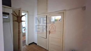 Apartament de 4 camere în vilă interbelică complet renovată - zona Unirii - imagine 12 Apartament de 4 camere în vilă interbelică complet renovată - zona Unirii - imagine 12
