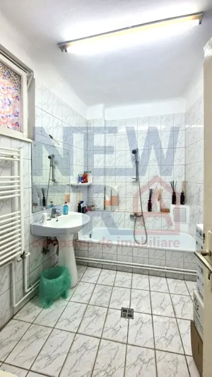 Apartament de 4 camere în vilă interbelică complet renovată - zona Unirii - imagine 13 Apartament de 4 camere în vilă interbelică complet renovată - zona Unirii - imagine 13