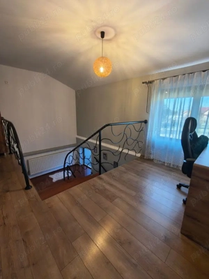 Casă cu 4 camere, panouri fotovoltaice, Giarmata - imagine 3