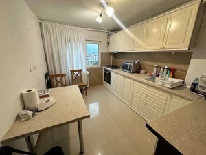 Apartament cu 3 camere decomandat, et 2, Lipovei