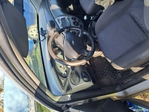 Ford focus 1.6 benzina 