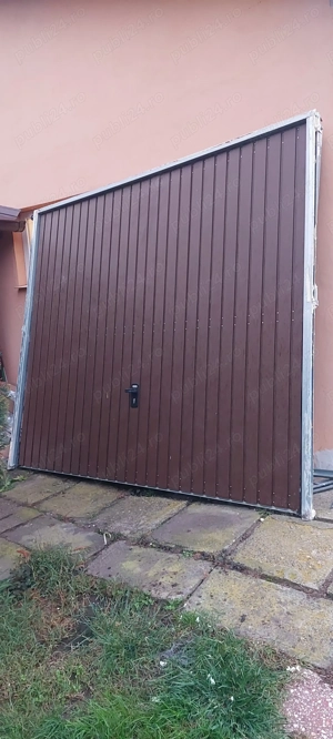Uși de garaj metalice
