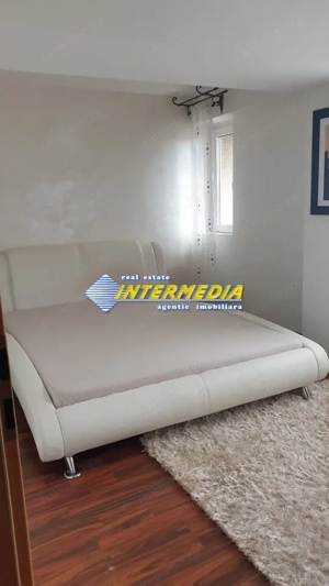 Apartament 4 camere de inchiriat Alba Iulia Centru cu scara interioara