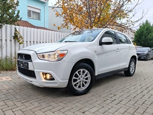 Mitshubishi ASX 4x4 1.8Di Euro5 NaviCmrMasalierClimatronicParktronicTempomatJanteAluminiu !