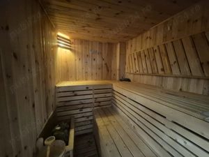 Casă de vânzare   220 mp utili, ideală pentru familie   Zonă Kaufland   Piatra Neamț  Descoperă - imagine 2