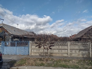 Casă de vânzare cu teren de 10 arii