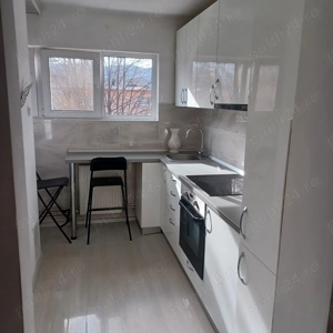 De Inchiriat apartament cu 2 camere in Brasov  - imagine 4 De Inchiriat apartament cu 2 camere in Brasov  - imagine 4