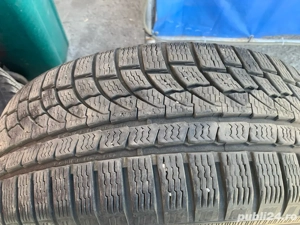 vand anvelope nokian 215/50/18 iarna