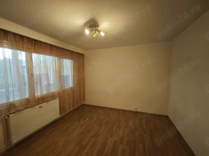 APARTAMENT 3 camere, et. 1, zona Garii - imagine 8