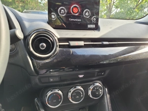 Vand Mazda 2 MHEV - imagine 7