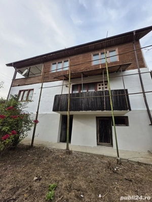 De vanzare ! 2 Case + Livada - imagine 4