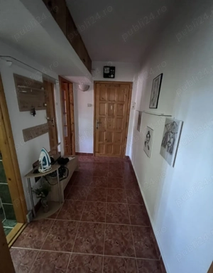 Închiriez apartament cu două camere zona Nord