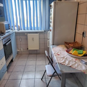 Inchiriez apartament 2 camere 1Mai Sala Polivalenta-Ciuperca - imagine 5