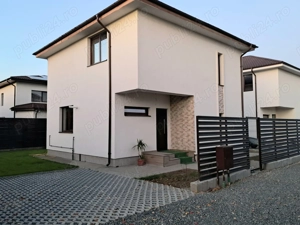 Proprietar vând vilă nouă individuală  în Otopeni
