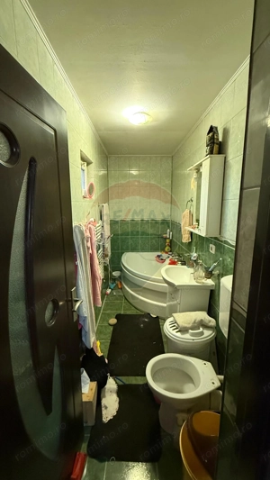 Casă / Vilă cu 5 camere - imagine 19