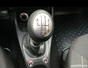 Vând Duster 1.6  4X4 GPL 2016 - imagine 9