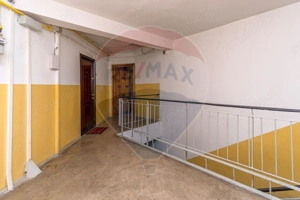 Apartament 2 camere/ 2 balcoane/de renovat-  zona Tractorul! - imagine 6