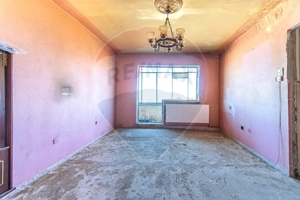 Apartament 2 camere/ 2 balcoane/de renovat-  zona Tractorul! - imagine 11