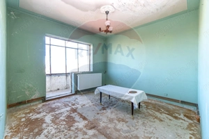 Apartament 2 camere/ 2 balcoane/de renovat-  zona Tractorul! - imagine 18