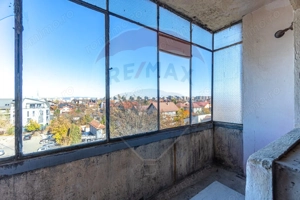 Apartament 2 camere/ 2 balcoane/de renovat-  zona Tractorul! - imagine 14