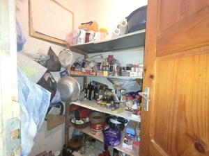 Casa vacanta zona colinara la 5 minute de municipiul Targoviste - imagine 18