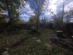 Casa vacanta zona colinara la 5 minute de municipiul Targoviste - imagine 12