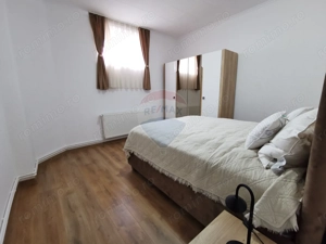 De închiriat apartament cu 2 camere, zonă ultracentrală, curte comună - imagine 7