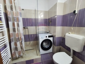 De închiriat apartament cu 2 camere, zonă ultracentrală, curte comună - imagine 8