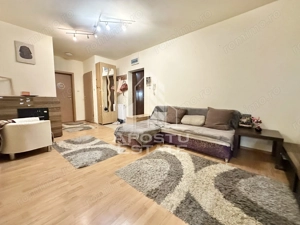 Apartament cu 3 camere, debara si terasa inchisa de 12 mp in Giroc. - imagine 3