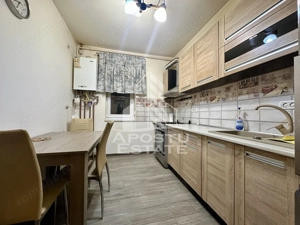 Apartament cu 2 camere, bucatarie inchisa, etaj intermediar, Giroc - imagine 6