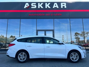 Ford Focus - imagine 4 Ford Focus - imagine 4