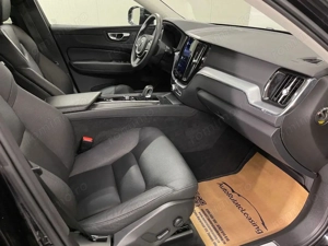 Volvo XC 60 - imagine 10
