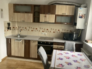 Închiriez apartament 3 camere - imagine 5