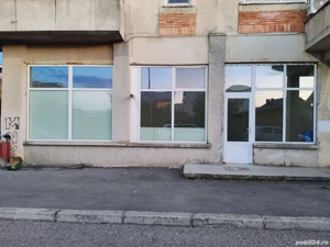 Inchiriez Spatiu Comercial   48 mp   Zona Piata