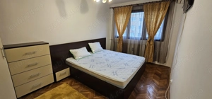 Proprietar inchiriez apartament 3 camere 3 4 Titan scoala 196 - imagine 8