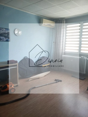 Apartament 3 camere Titan I  Aleea Postavarul I etaj 4/4